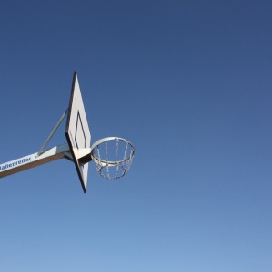 CBA状元杨曦皓真实身高多少？答案：205cm